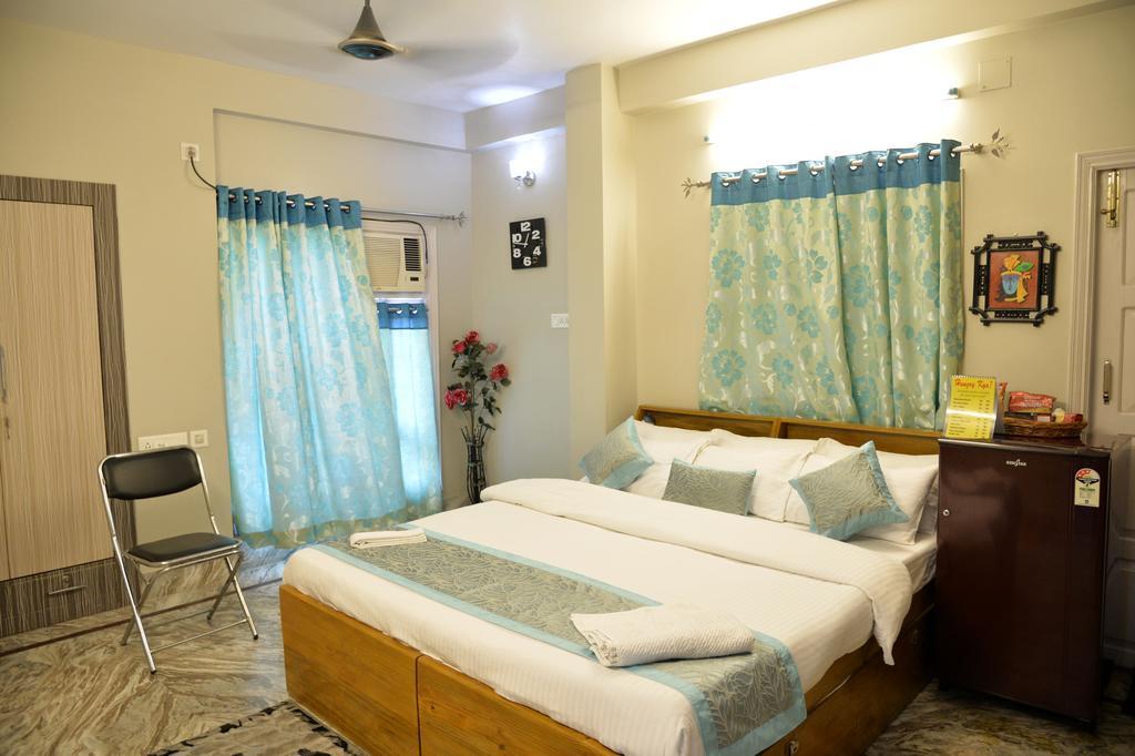 Ghosh Villa Guest House Kolkata Exterior photo